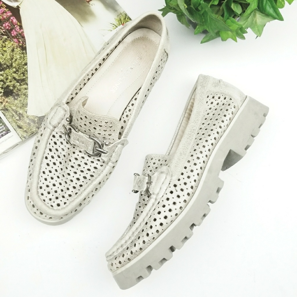 Donald J Pliner Loafers